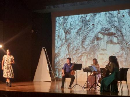 3_Prekleta in nato okamenjene Ajdovska deklica